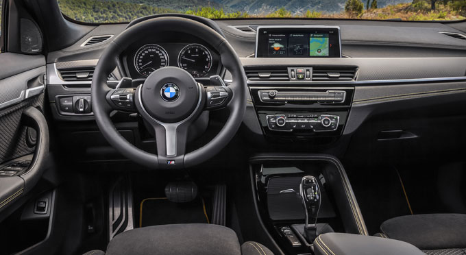 BMW X2 - Интерьер (салон)